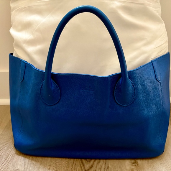 Beck Bag Classic Leather Handbag Tote in Havana Blue - Picture 14 of 16